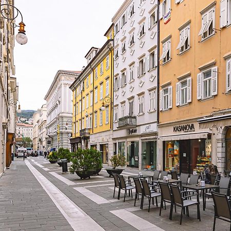 Loft Ponte Rosso Apartment Trieste Luaran gambar